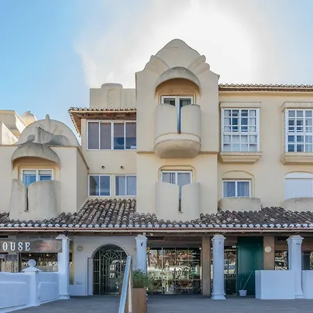 Apartamento Magnifico Con Vistas En Puerto Marina
